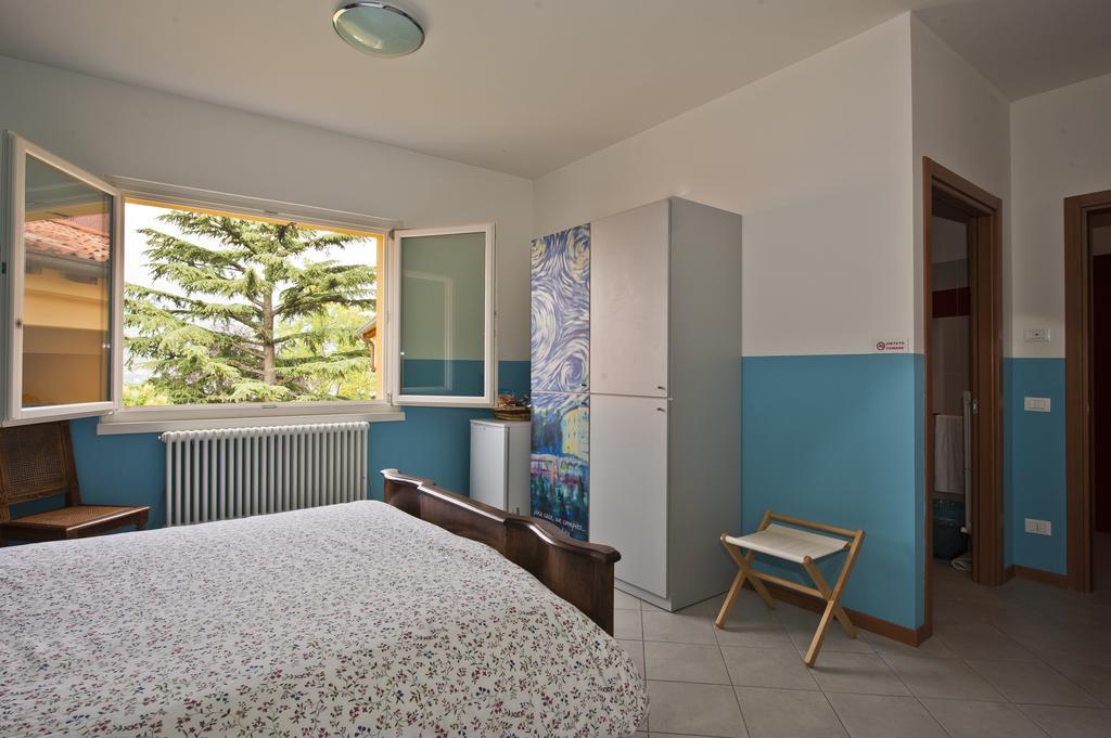 Oggiono Ostello Residenza Molinatto חדר תמונה