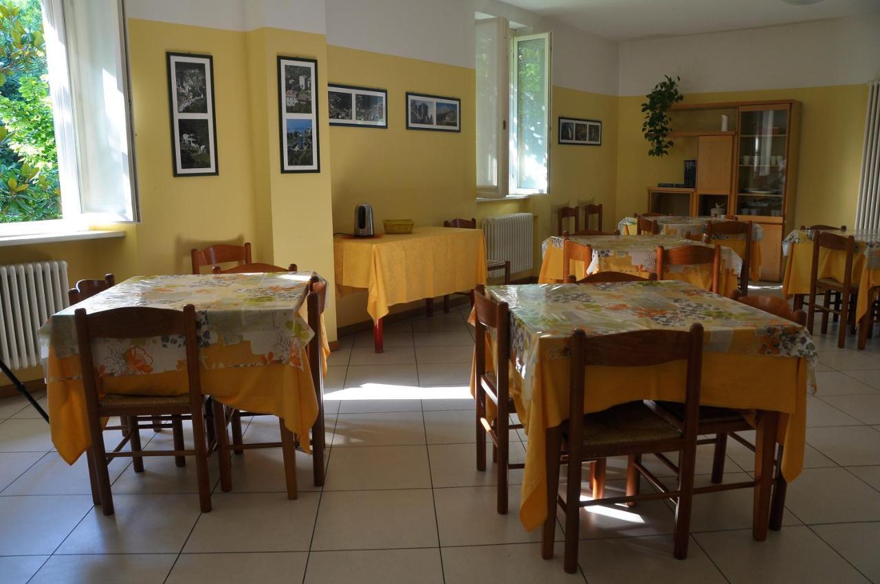 Oggiono Ostello Residenza Molinatto מראה חיצוני תמונה