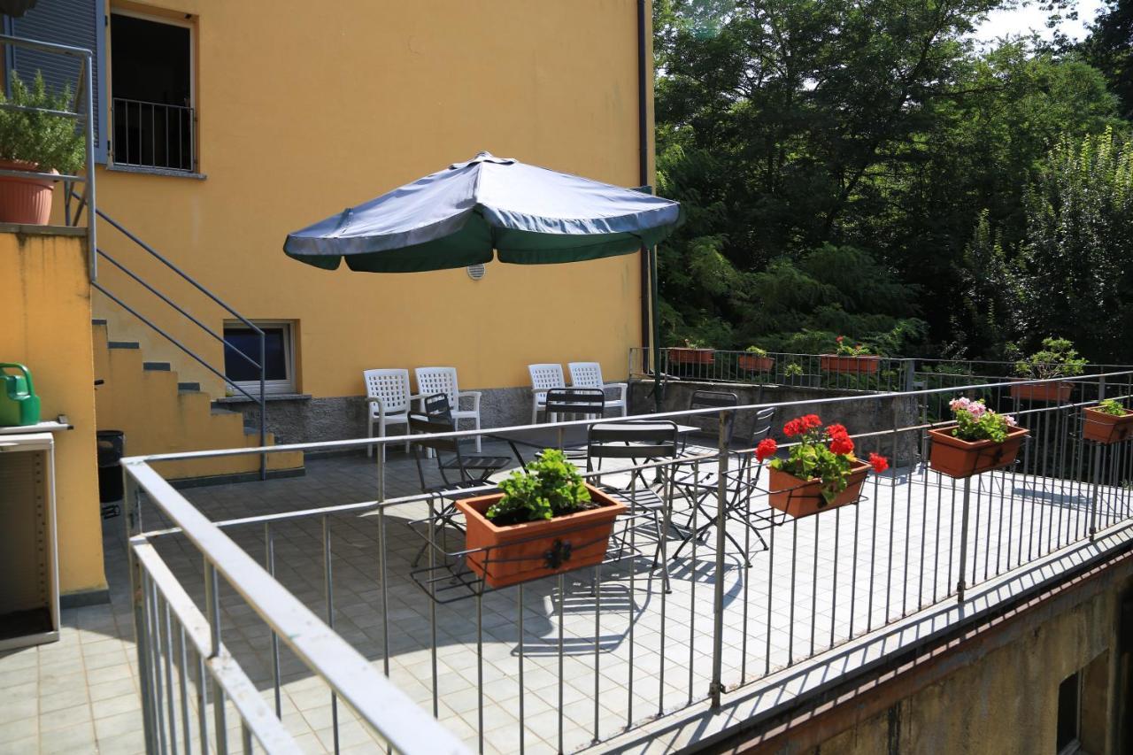 Oggiono Ostello Residenza Molinatto מראה חיצוני תמונה