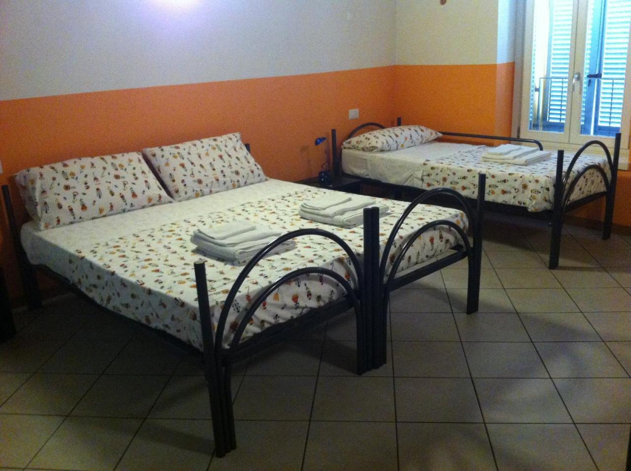 Oggiono Ostello Residenza Molinatto מראה חיצוני תמונה